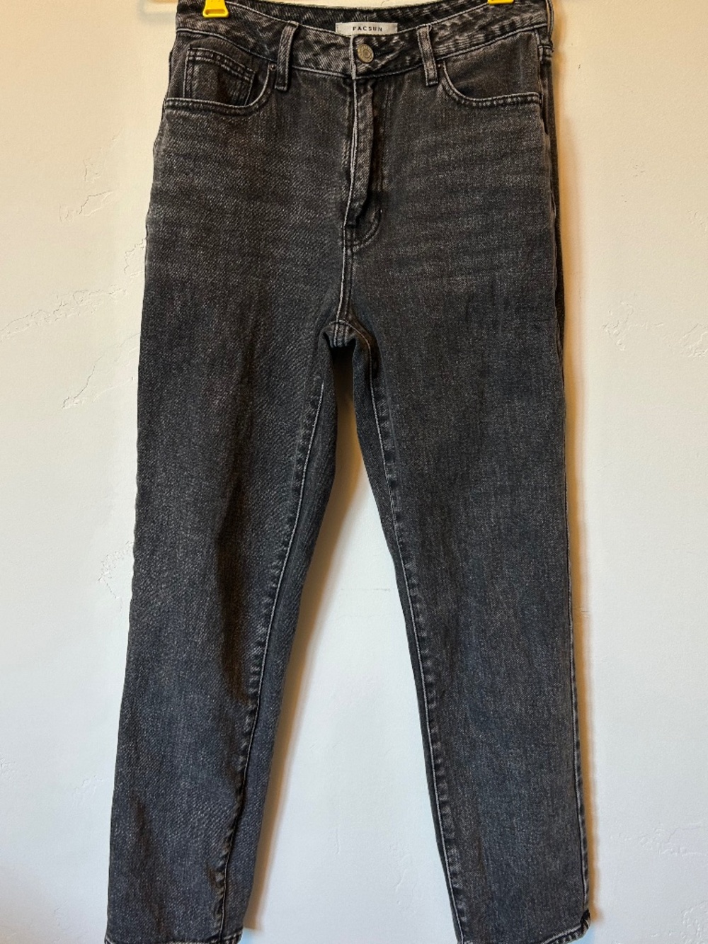 Pacsun Black Denim Mom Jeans (Size 26)